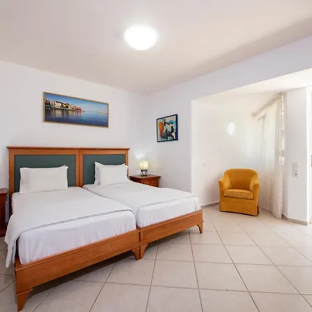Villa Plumeria Flower Livadi (Crete)