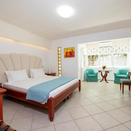 Plumeria Flower Villa *