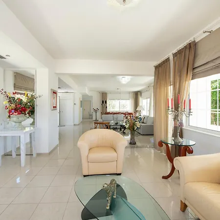 Plumeria Flower Villa *
