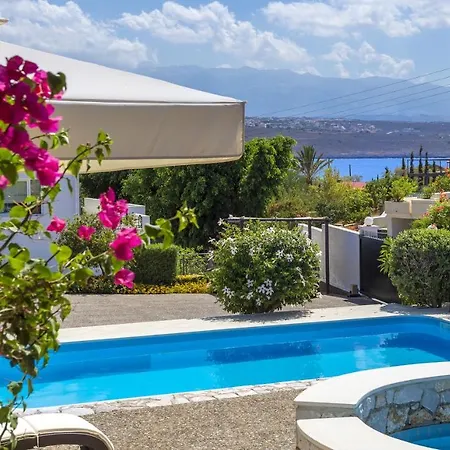 Villa Plumeria Flower Livadi (Crete)